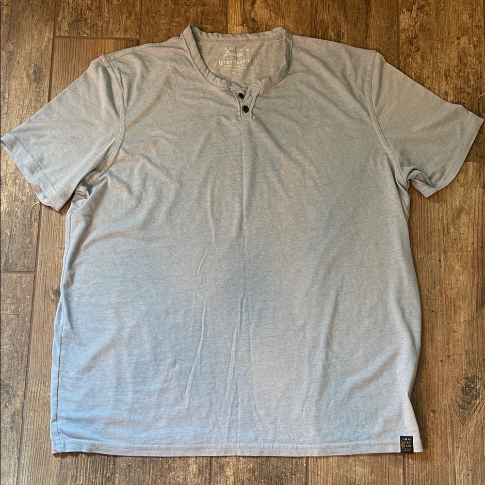 Lucky Brand Light Gray/Light Blue Short Sleeve Tee